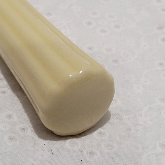 Fiesta Ivory ceramic handled pie cake lifter utensil server - Picture 6 of 11